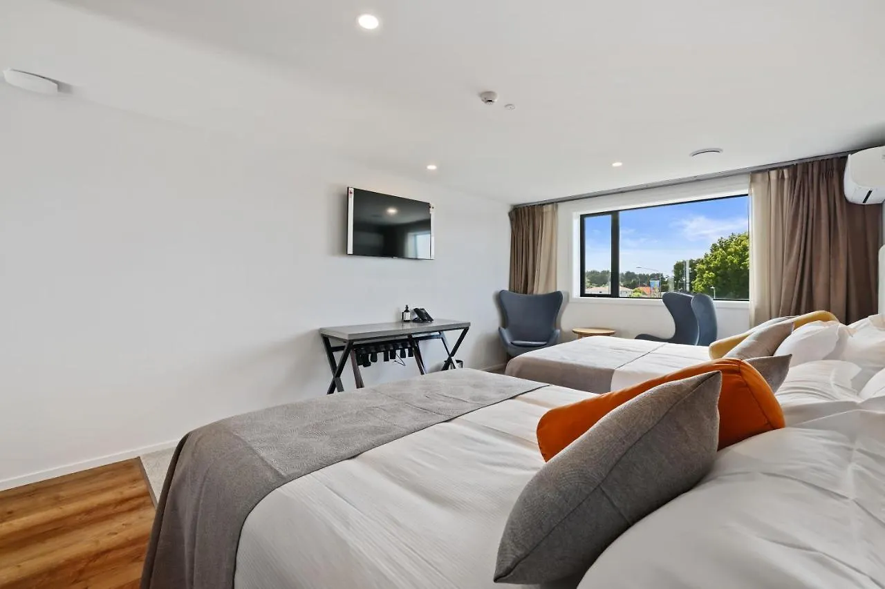 Golden Hotel Christchurch