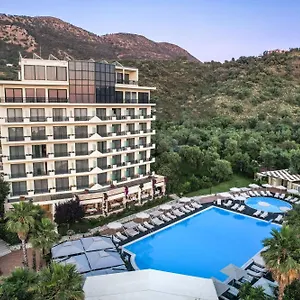 Rapo's Hotel Himare
