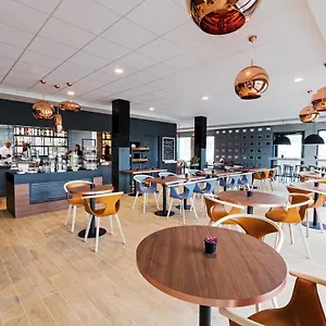 吕姆朗苏黎世机场民宿酒店 酒店 拉姆朗